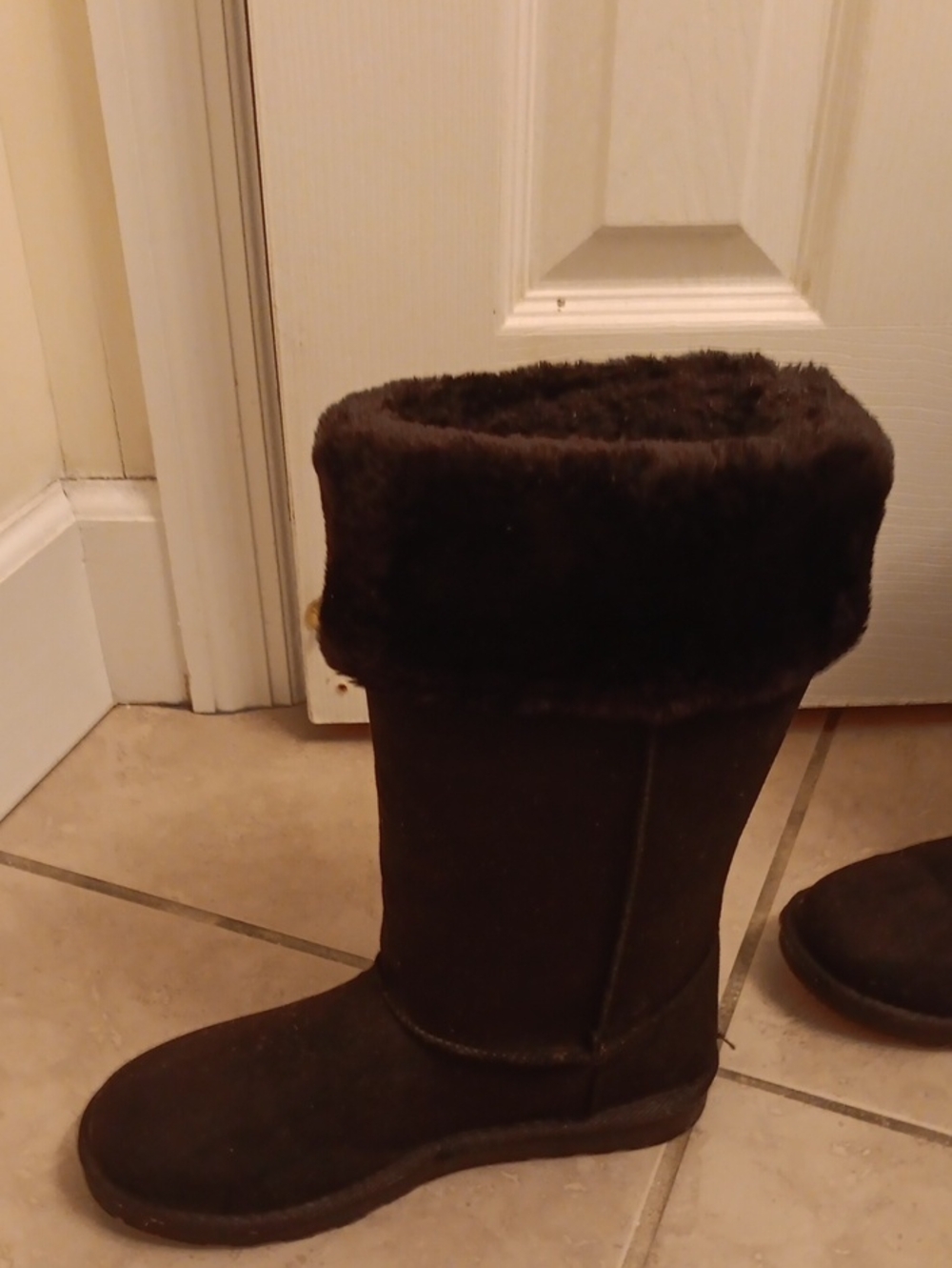 Faux Fur boots- NWOT